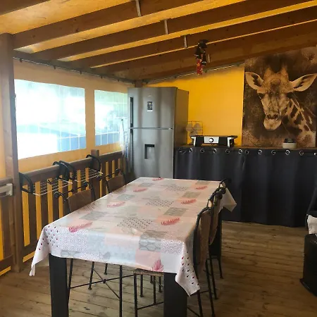 Mobilhome-6voyageurs-clim-wifi-piscine-plage Campsite Hyeres